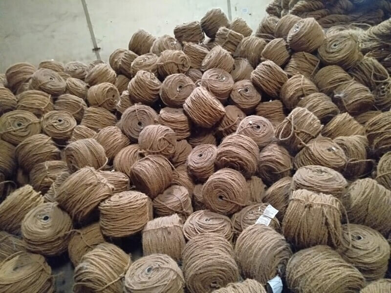 Program Pemberdayaan Remaja melalui Olahan Sabut Kelapa