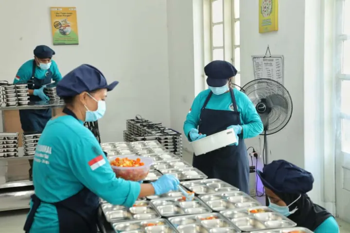 Standar Kerja Tim MBG Jamin Kualitas Layanan Pangan Nasional