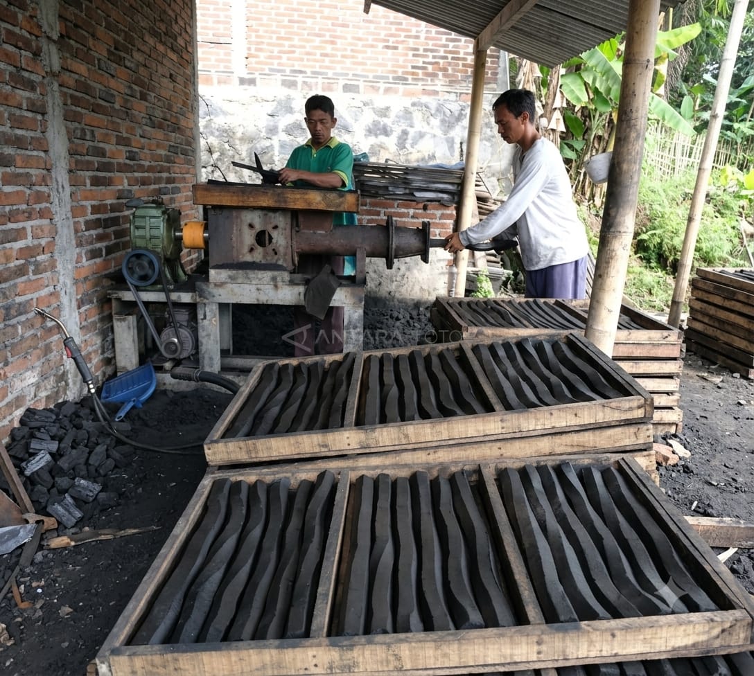 Proses Pemadatan Briket Arang